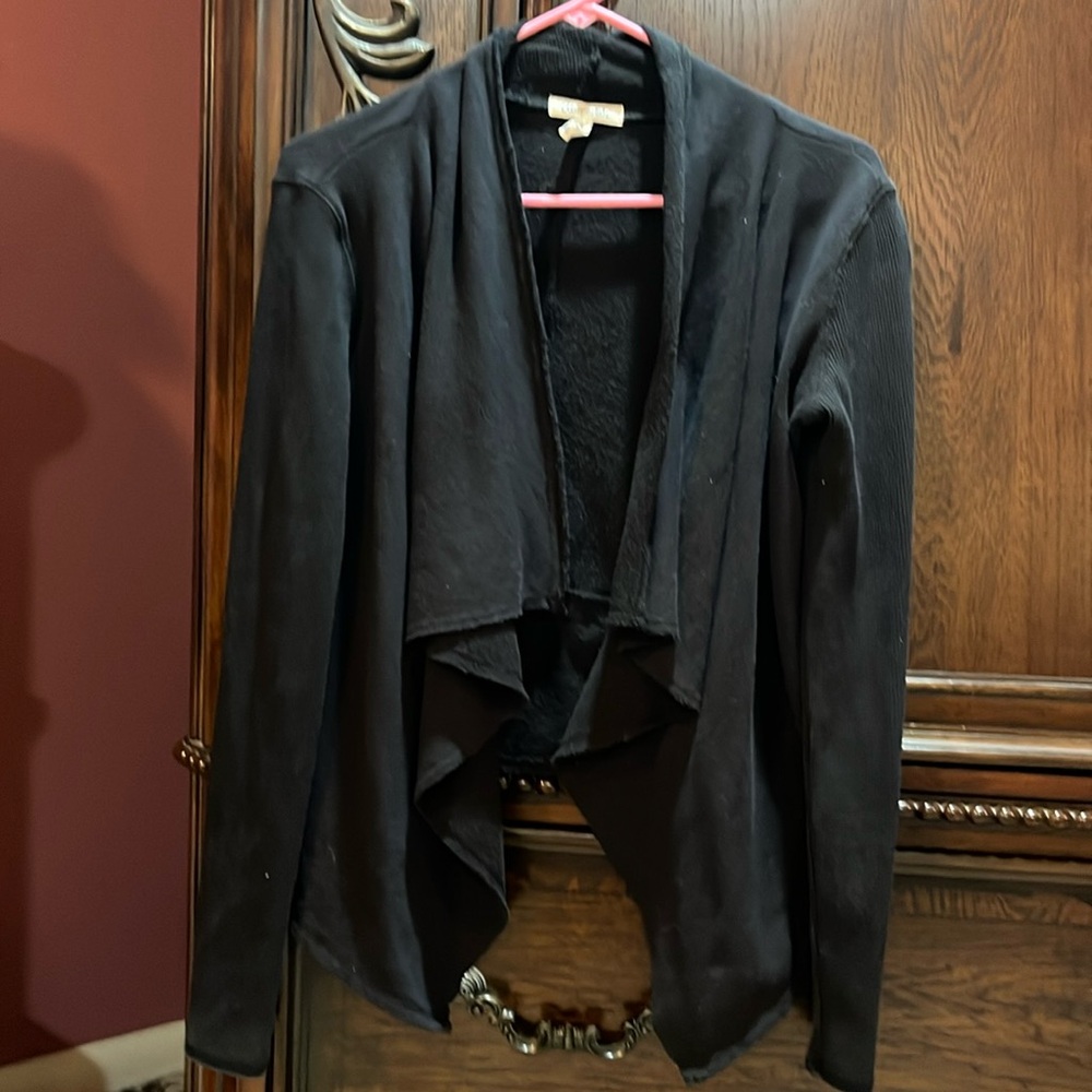 Aeropostale black asymmetrical sweatshirt